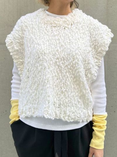 Itary yarnハンドニットベスト【Y25A10-277】 | YMDO | KariAng