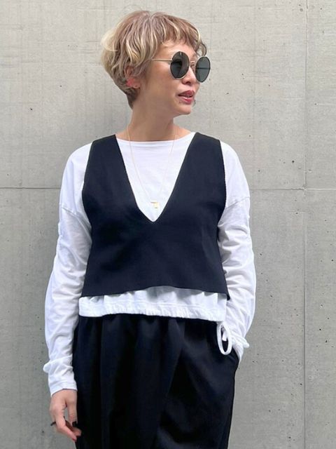 バックHニットベスト【Y25A10-300】 | YMDO | KariAng Y.M.D.O ONLINE